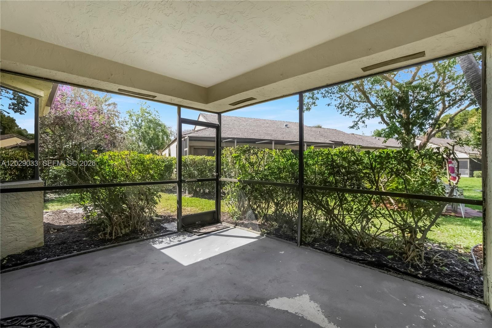 349 NW 94th Terrace — photo 3