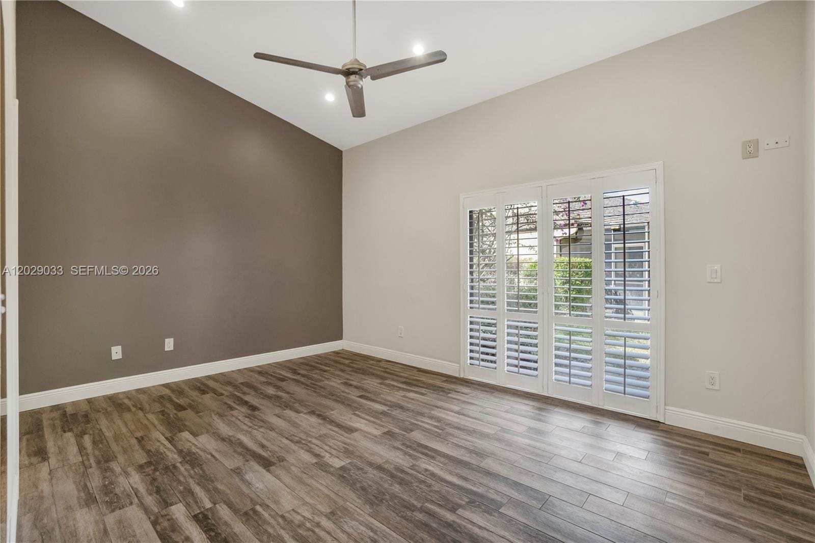 349 NW 94th Terrace — photo 6