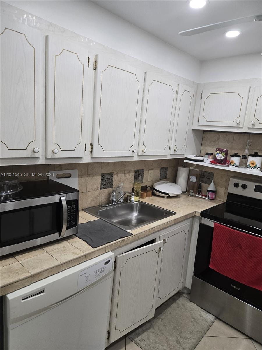 1011 Cambridge A 1011, Deerfield Beach, FL 33442 photo 13