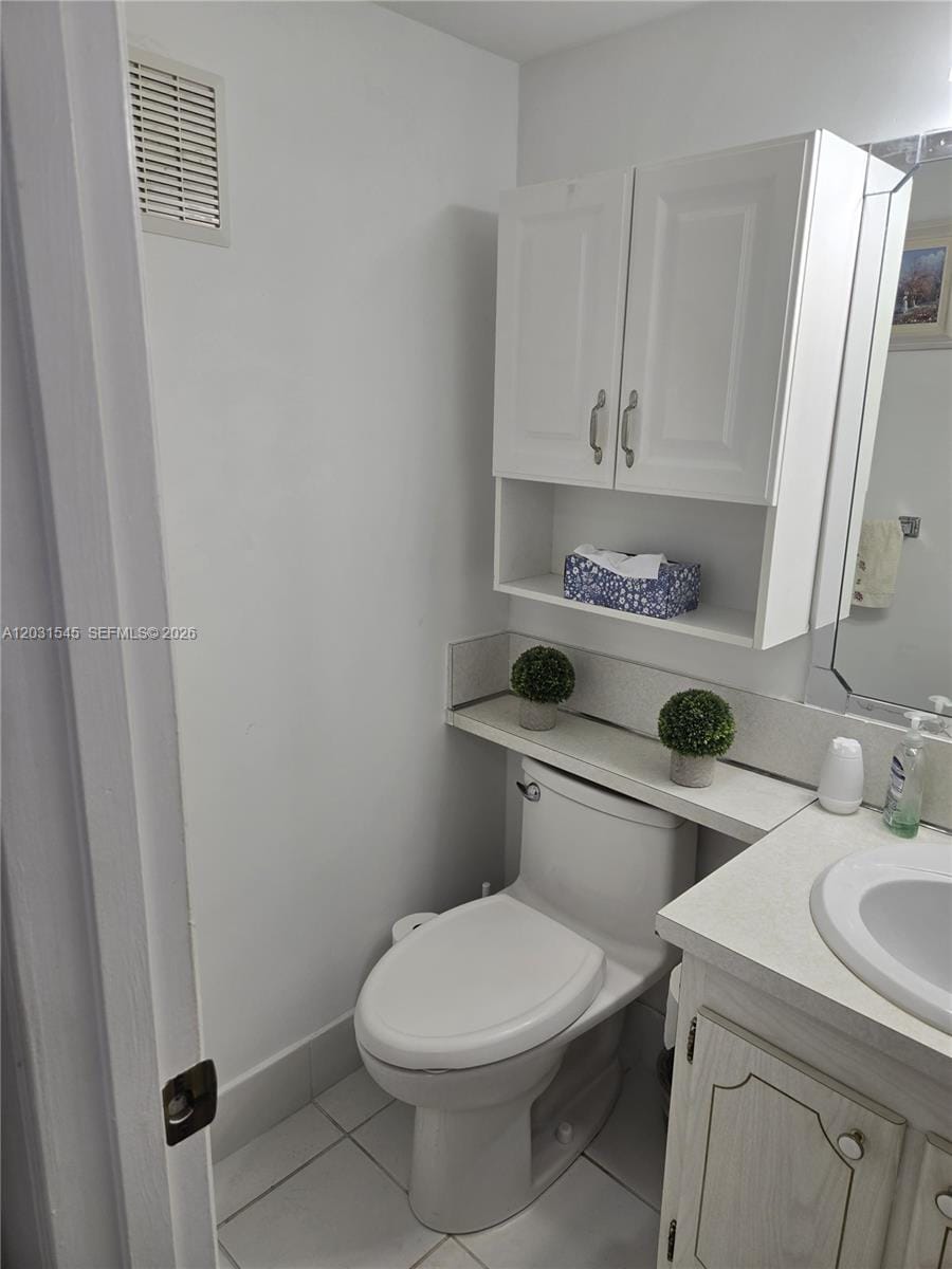 1011 Cambridge A 1011, Deerfield Beach, FL 33442 photo 23