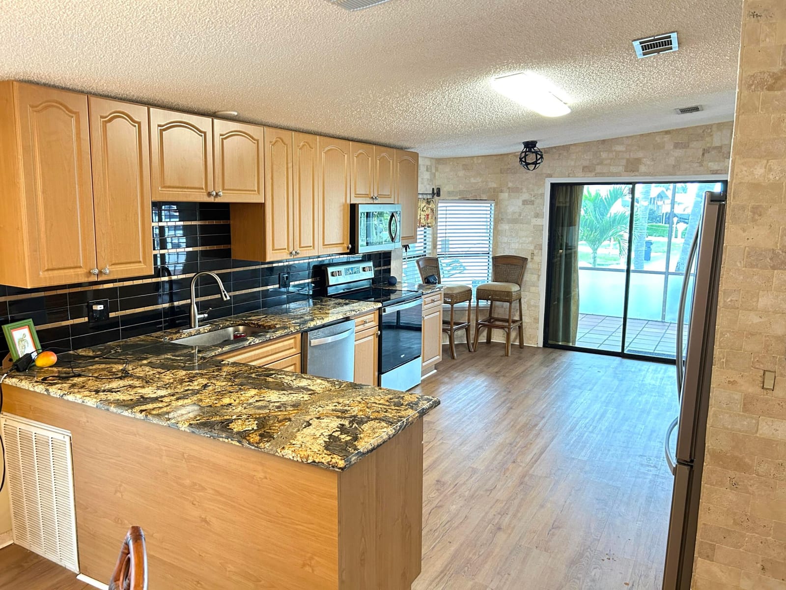 3409 Lake Overlook Place, Lake Worth, FL 33462 photo 3