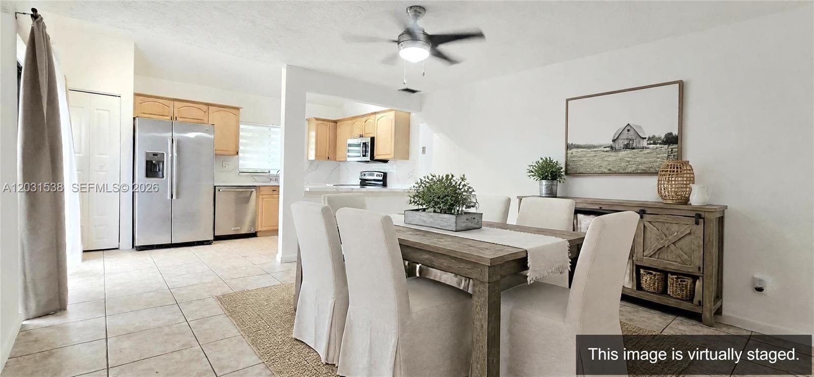608 Commodore Drive — photo 4