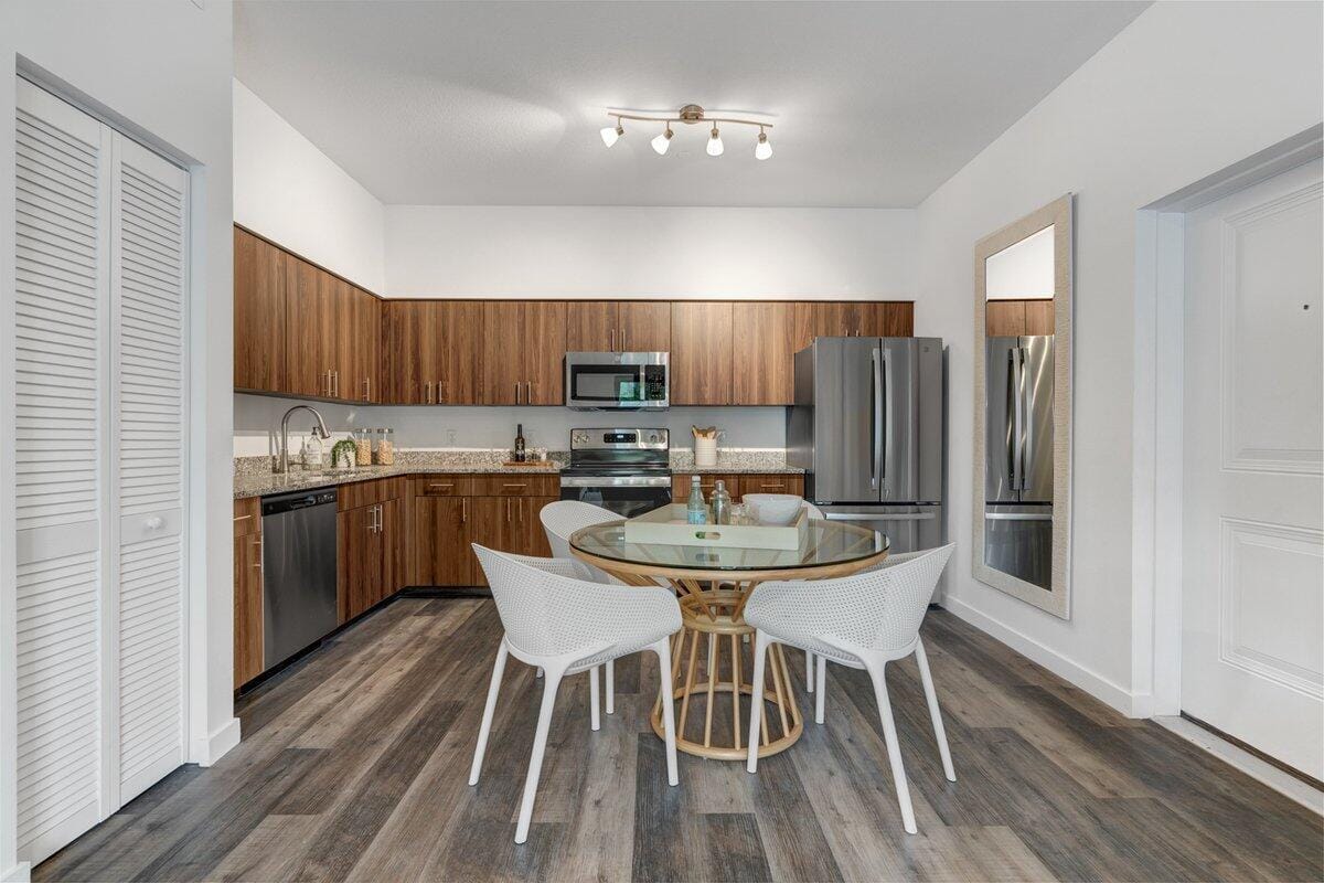 4260 Lakewood Road Unit 206 — photo 4