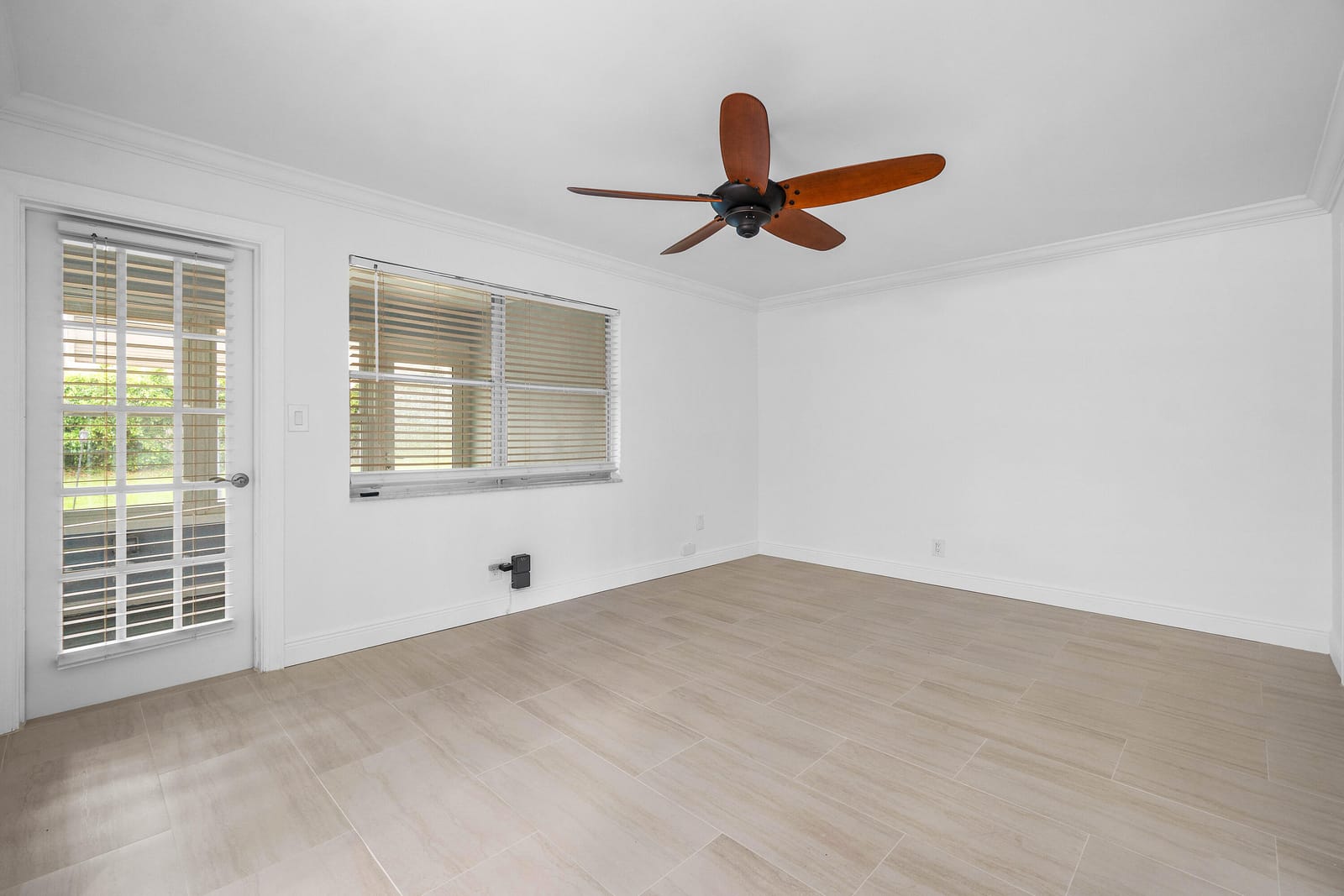 180 High Point B, Boynton Beach, FL 33435 photo 12