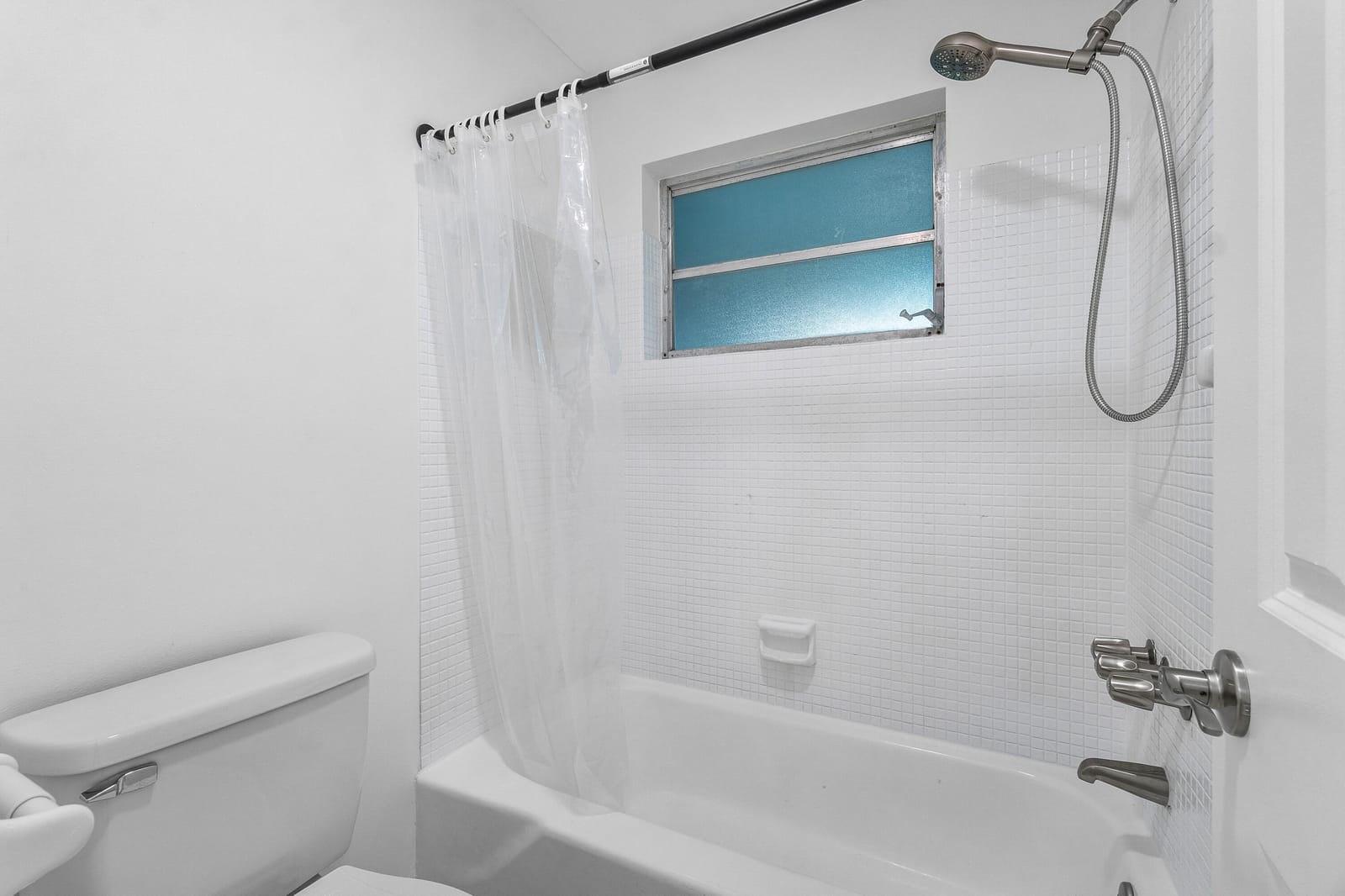 180 High Point B, Boynton Beach, FL 33435 photo 19