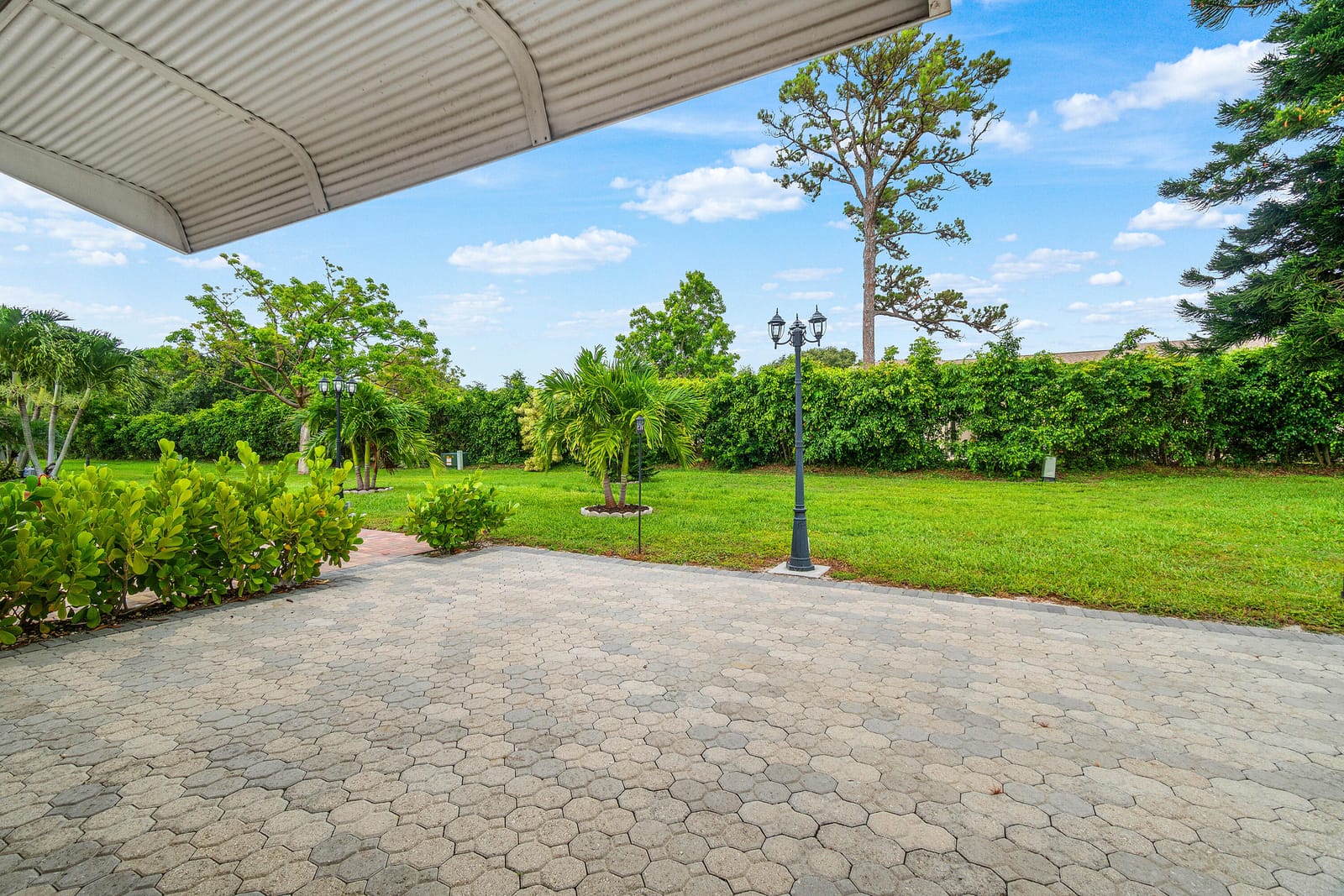 180 High Point B, Boynton Beach, FL 33435 photo 22