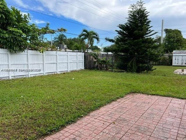 6431 Hayes Street — photo 2