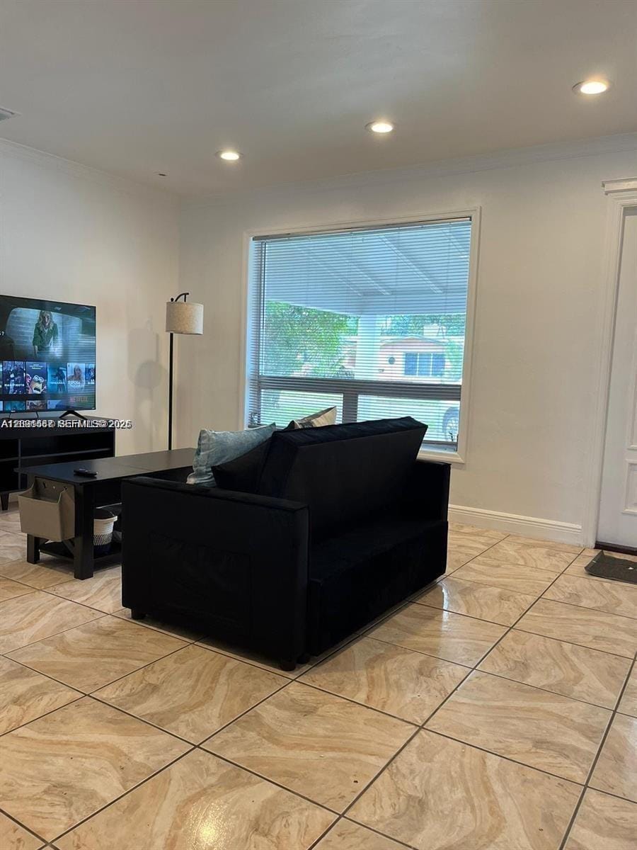 6431 Hayes Street — photo 8