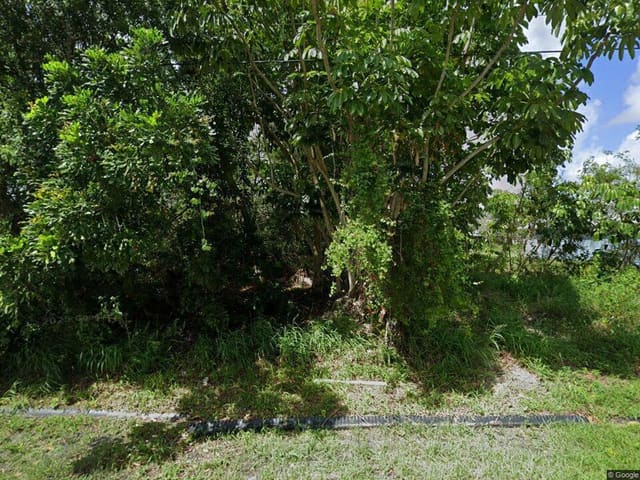 512 SW Sansom Lane, FL 34953