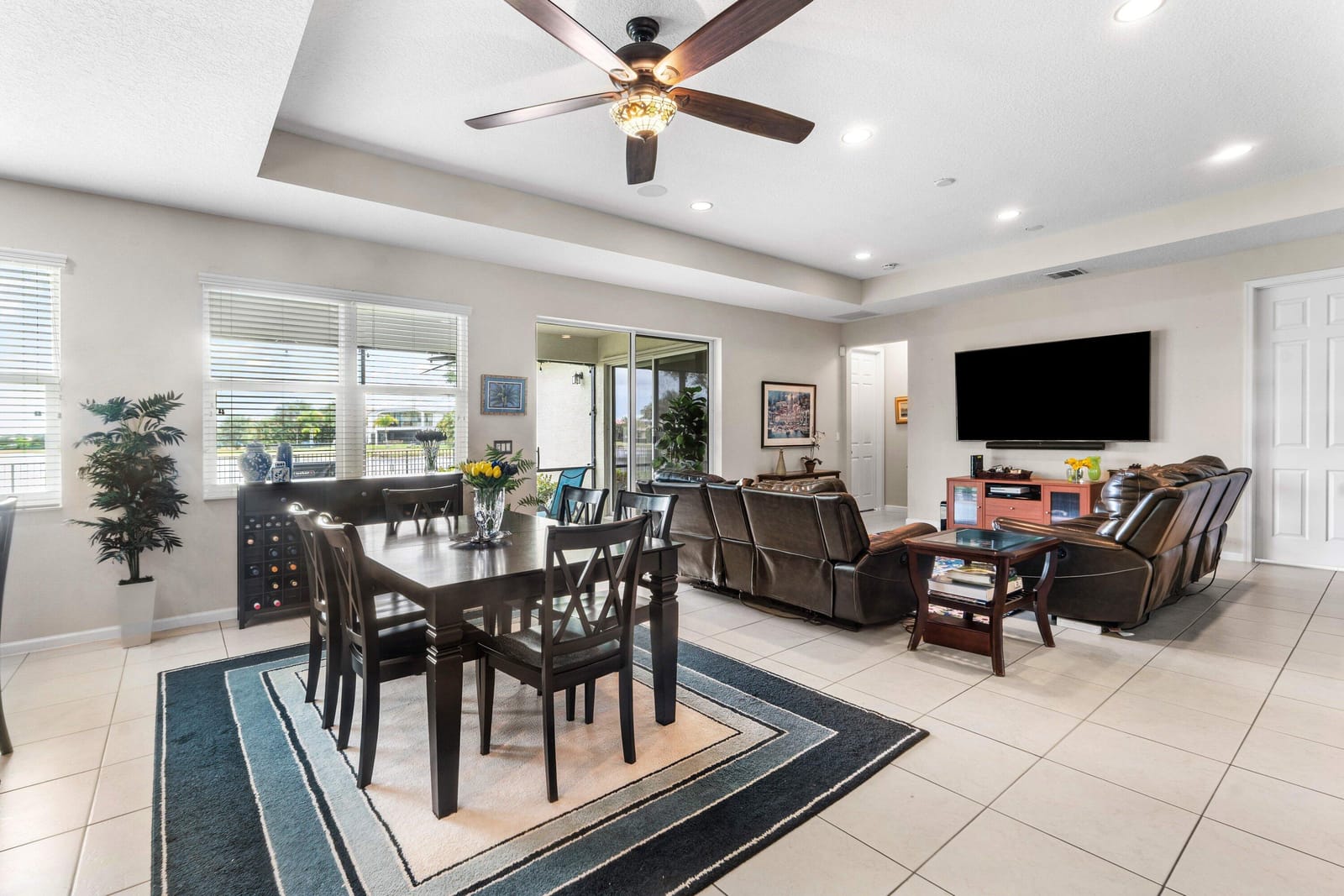 2404 Bellarosa Circle, Royal Palm Beach, FL 33411 photo 11