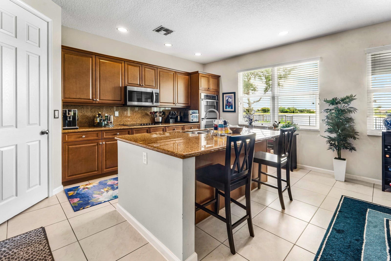 2404 Bellarosa Circle, Royal Palm Beach, FL 33411 photo 8