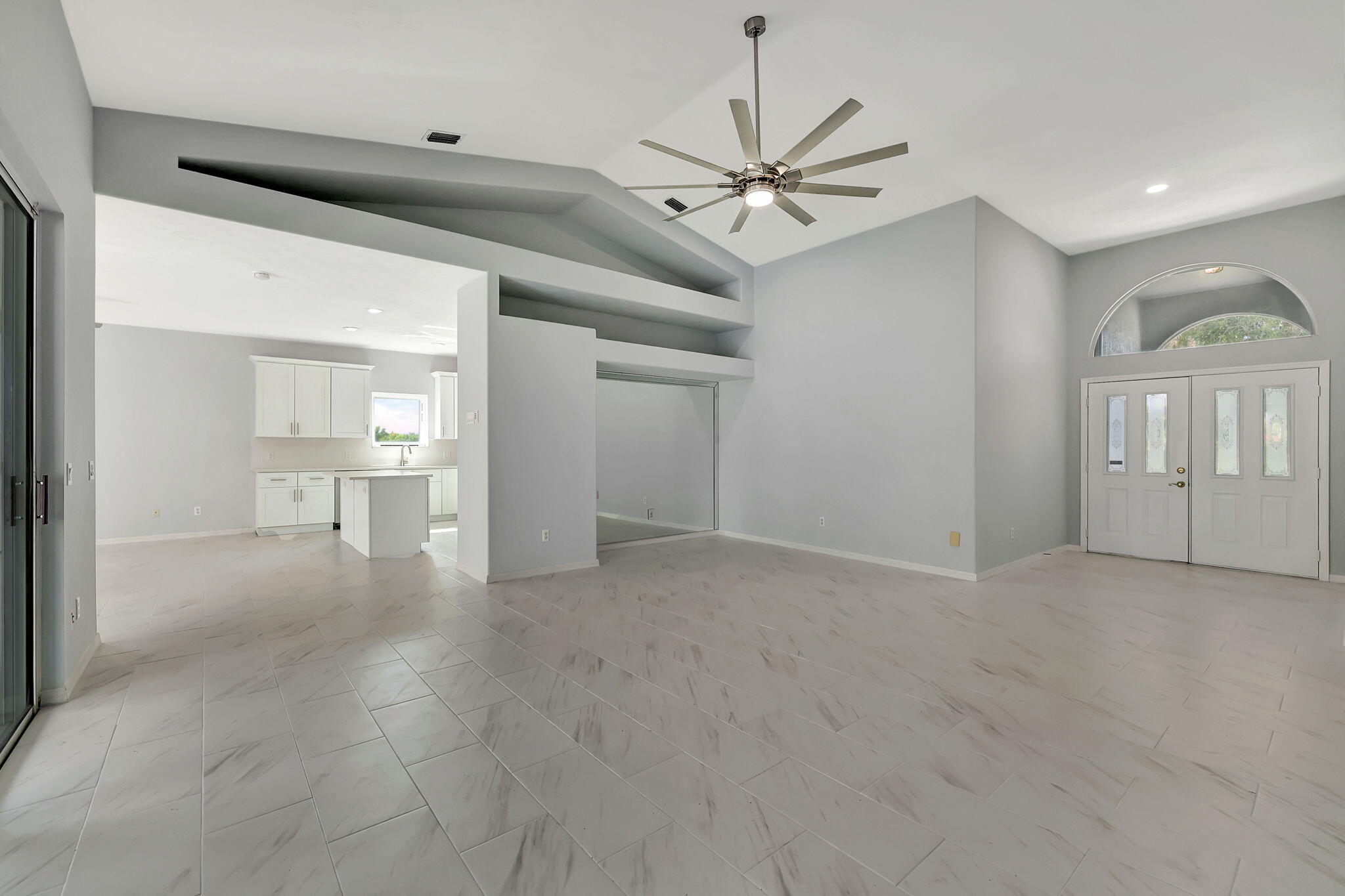 2704 SE Eagle Drive, Port St. Lucie, FL 34984 photo 14