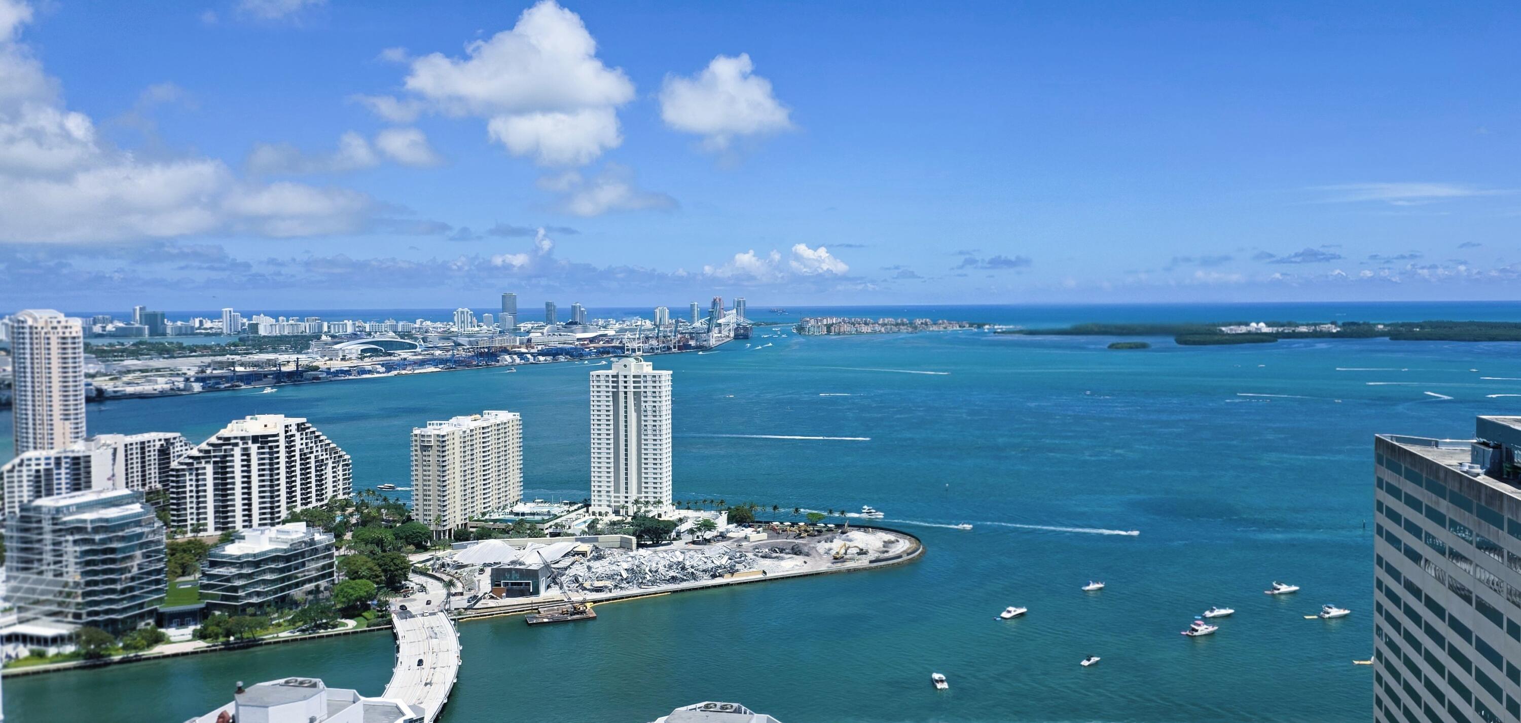 951 Brickell Avenue 4308, Miami, FL 33131, Miami