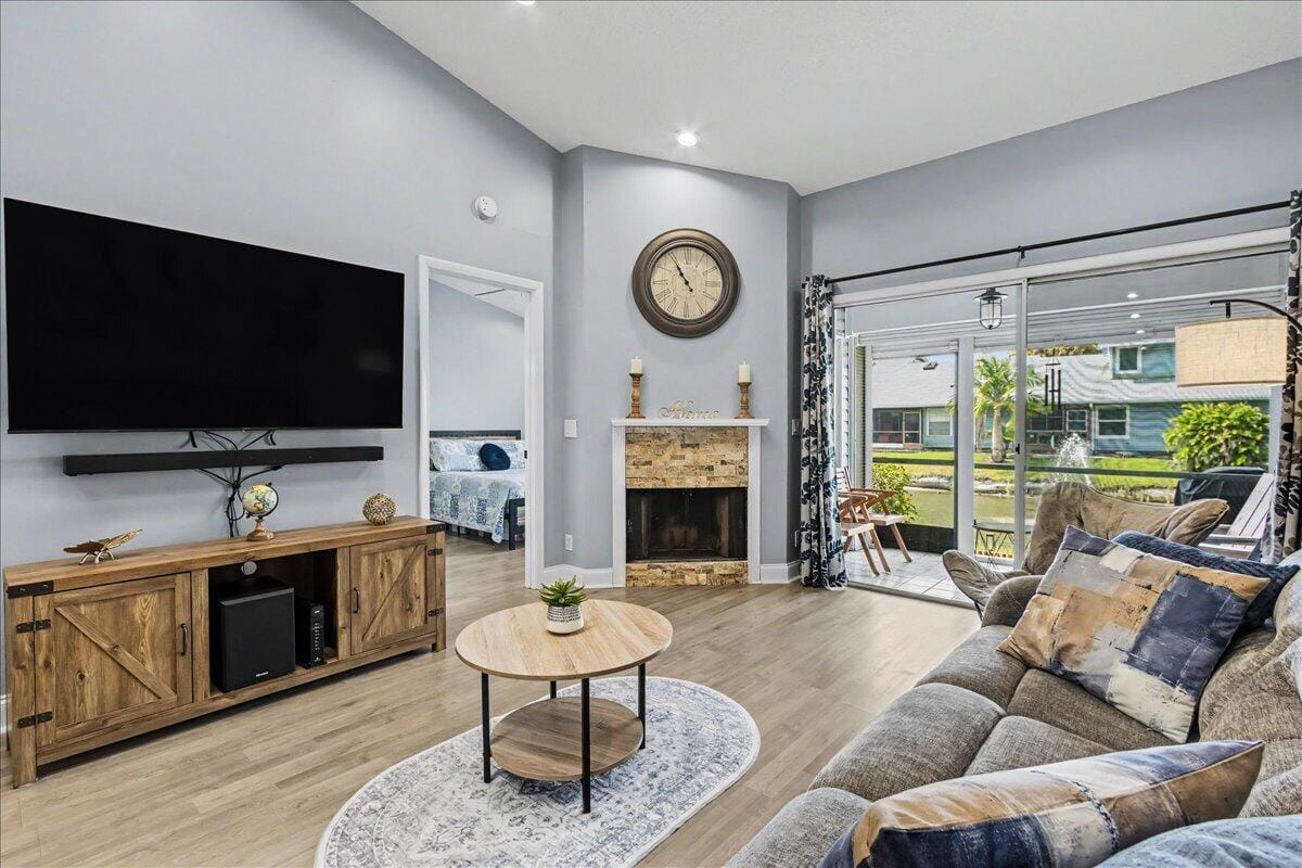 3801 Island Club Circle E, Lake Worth, FL 33462 photo 18