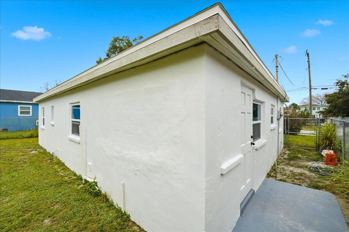 1110 N 22nd Street, Fort Pierce, FL 34950 photo 24