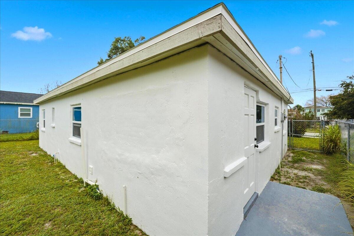 1110 N 22nd Street, Fort Pierce, FL 34950 photo 25
