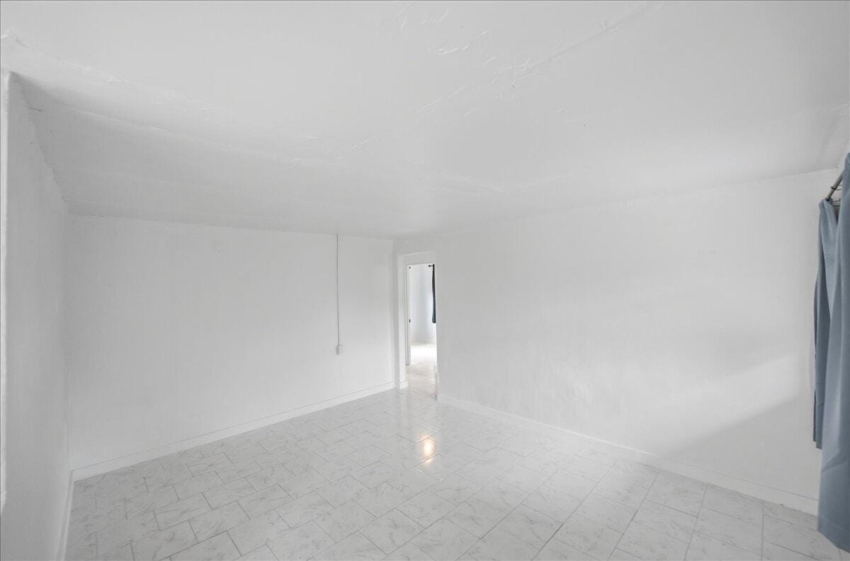 1110 N 22nd Street — photo 5