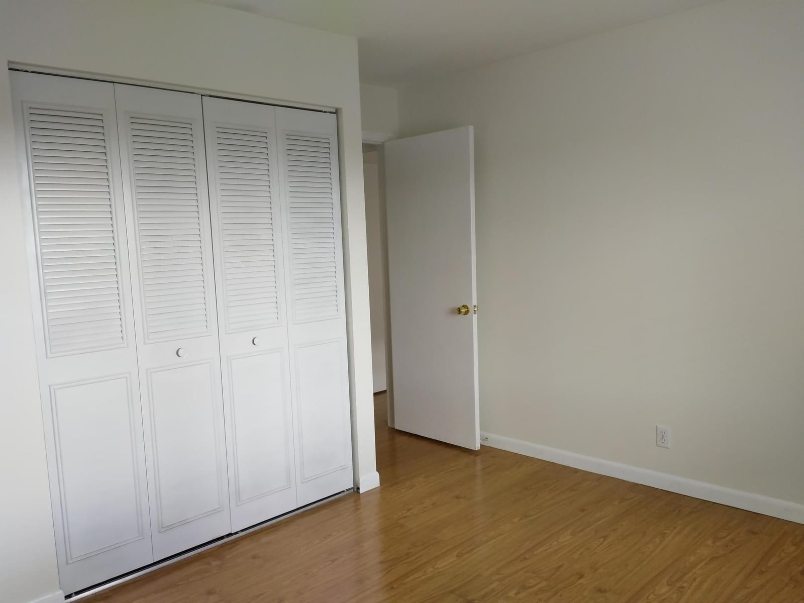 1113 Green Pine Boulevard B3 — photo 12