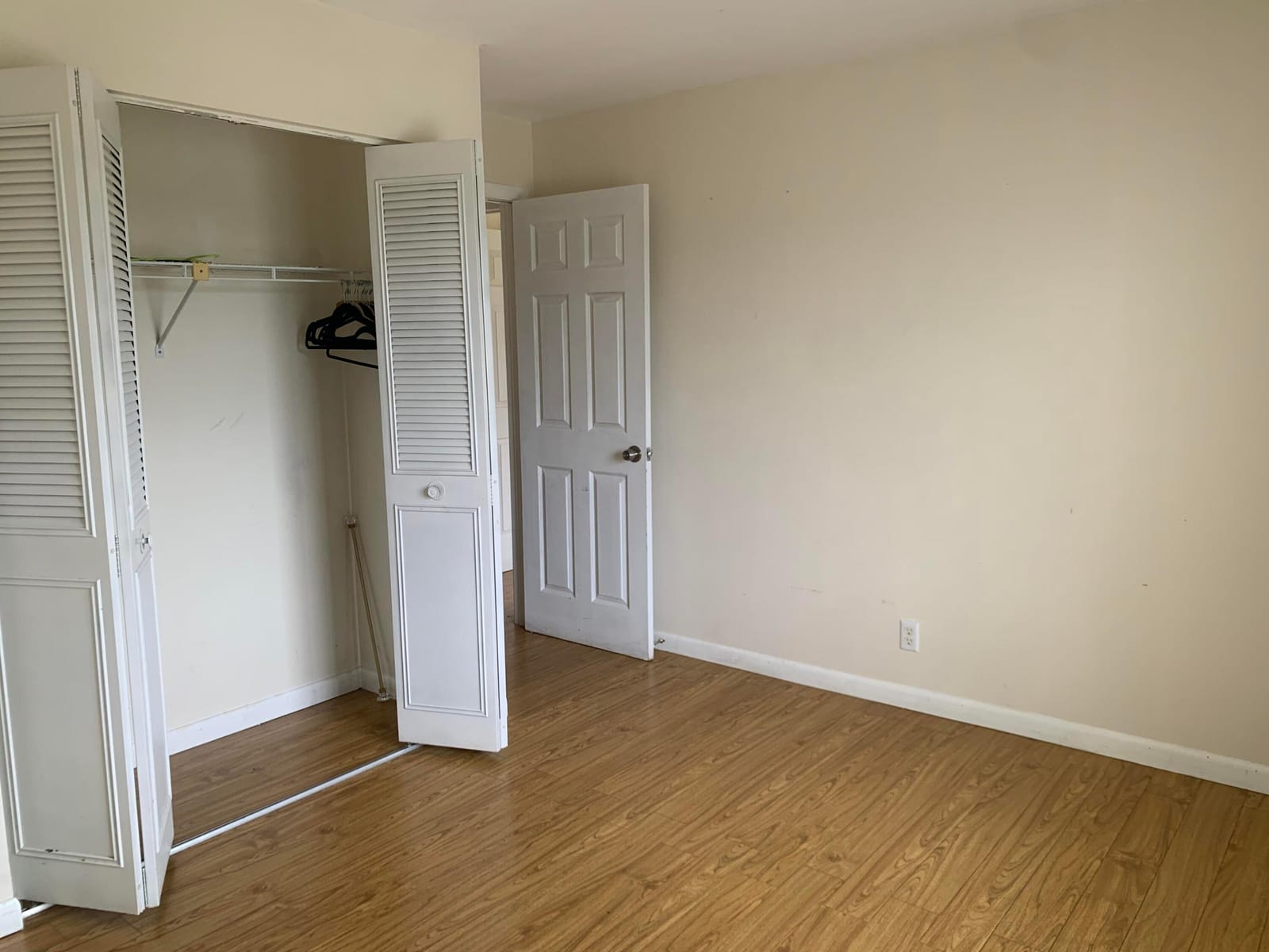 1113 Green Pine Boulevard B3 — photo 9