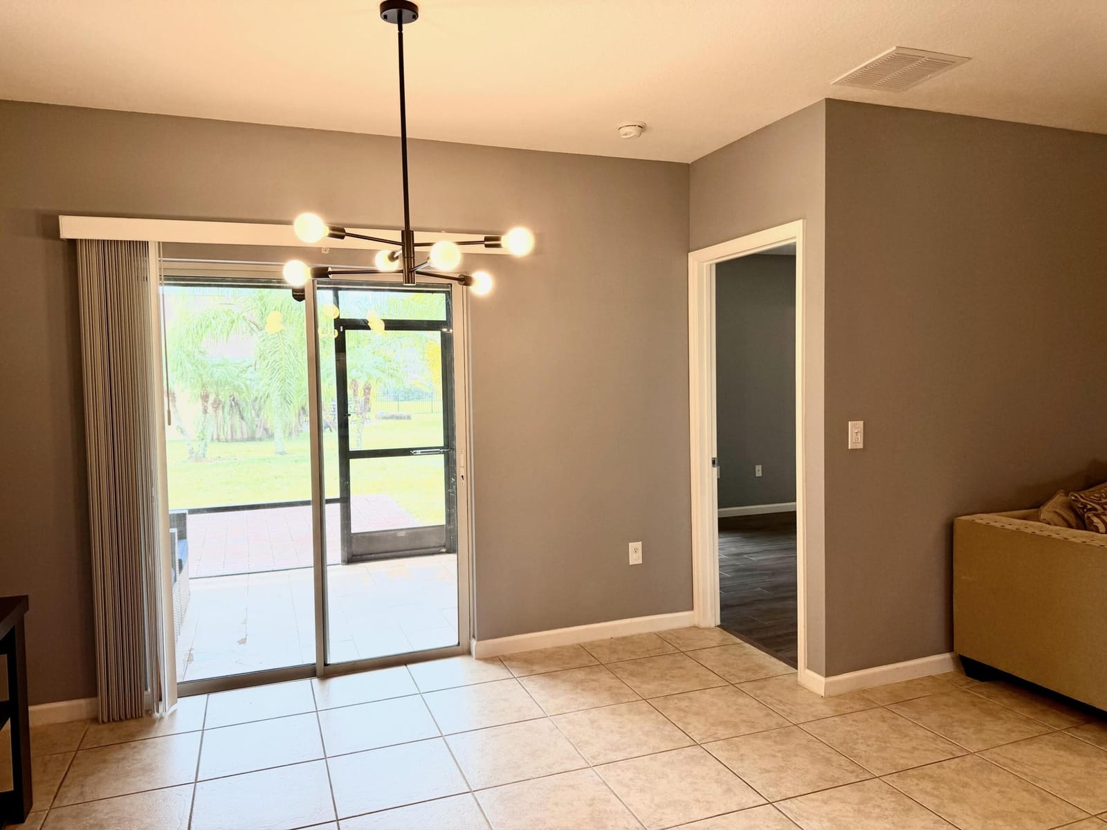 1269 SW Lexington Manor SW, Vero Beach, FL 32962 photo 11