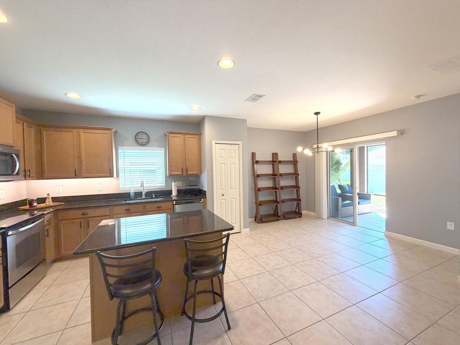 1269 SW Lexington Manor SW, Vero Beach, FL 32962 photo 10
