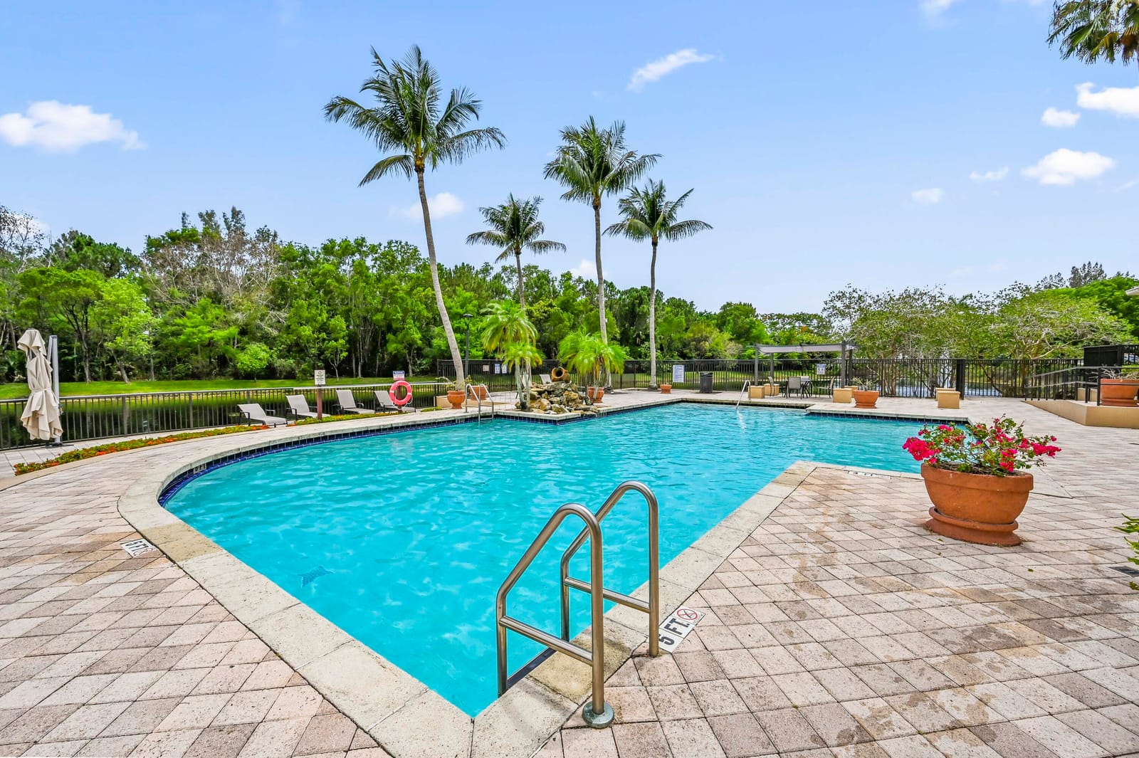 1100 S Crestwood Ct Court S 1109, Royal Palm Beach, FL 33411 photo 27