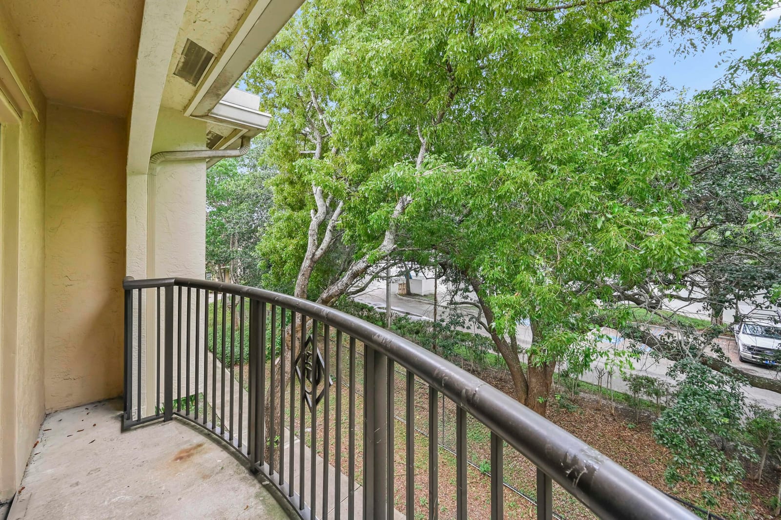 1100 S Crestwood Ct Court S 1109 — photo 6