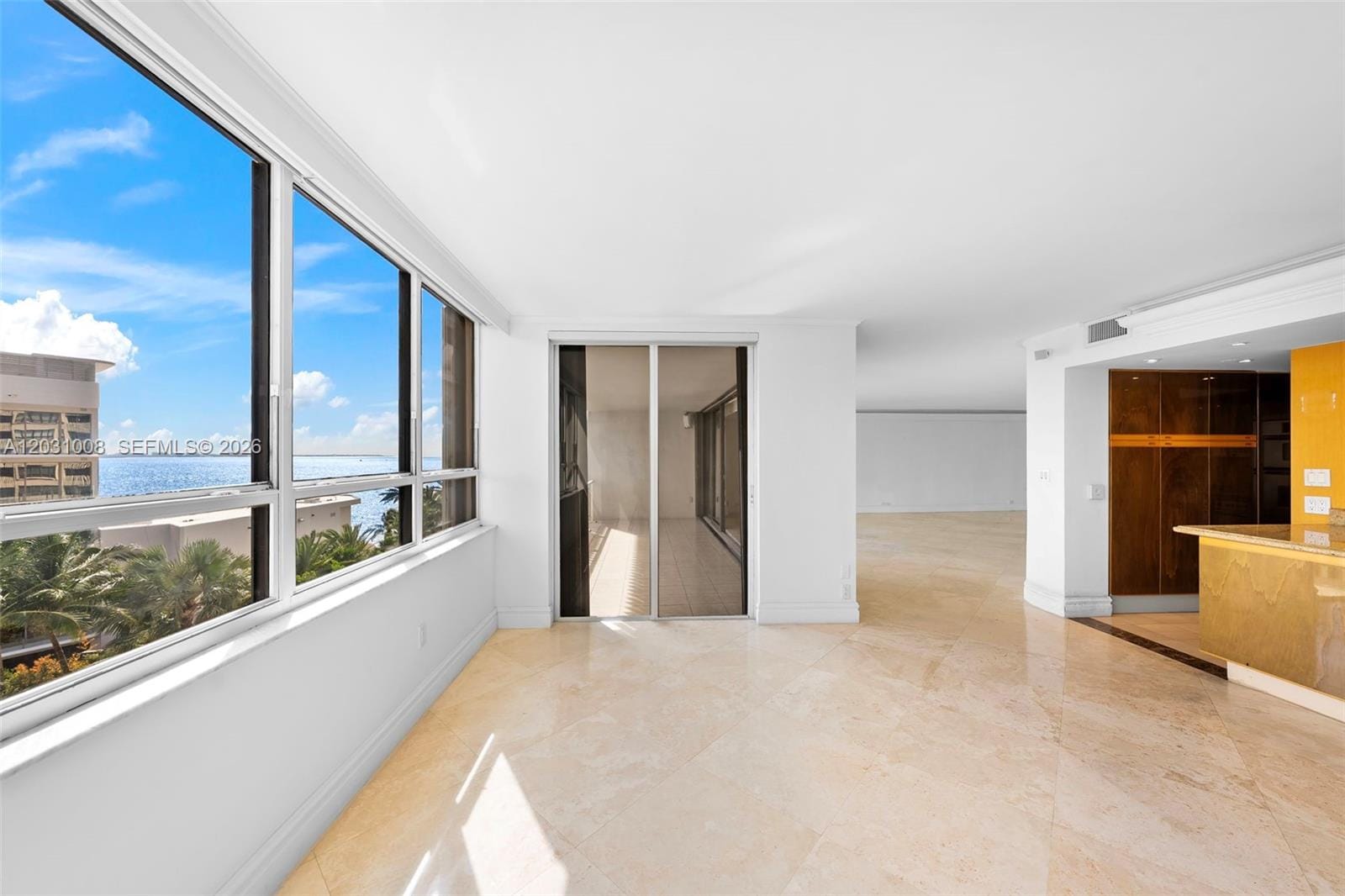 3 Grove Isle Drive C605 — photo 6