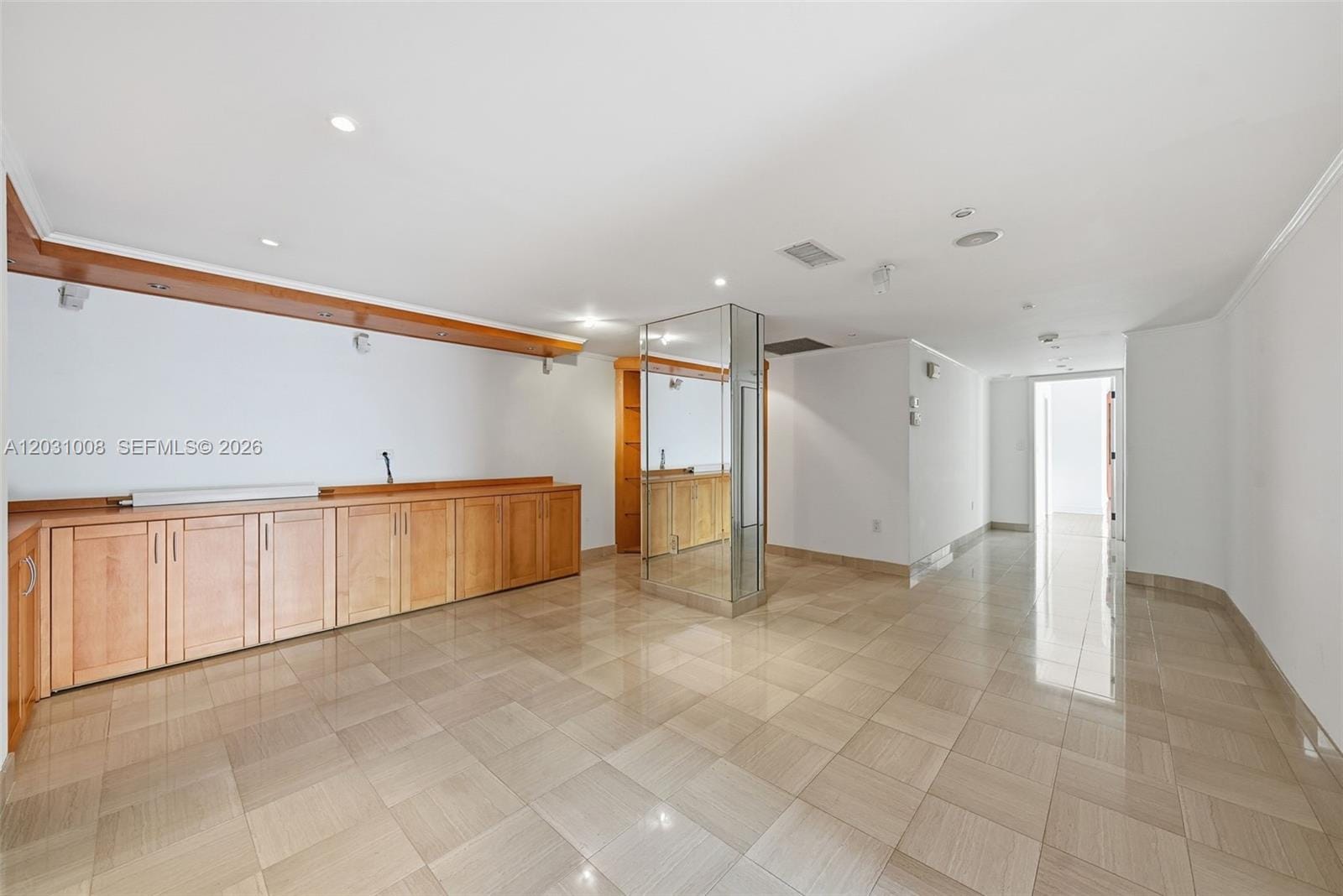 3 Grove Isle Drive C605 — photo 10