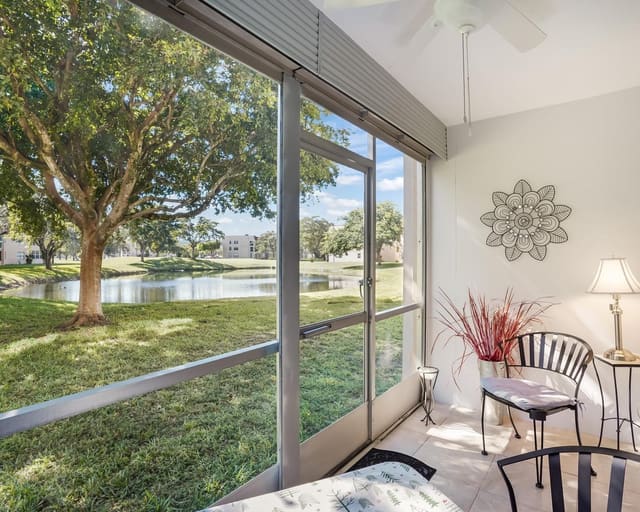 9281 Sunrise Lakes Boulevard 101, Sunrise, FL 33322