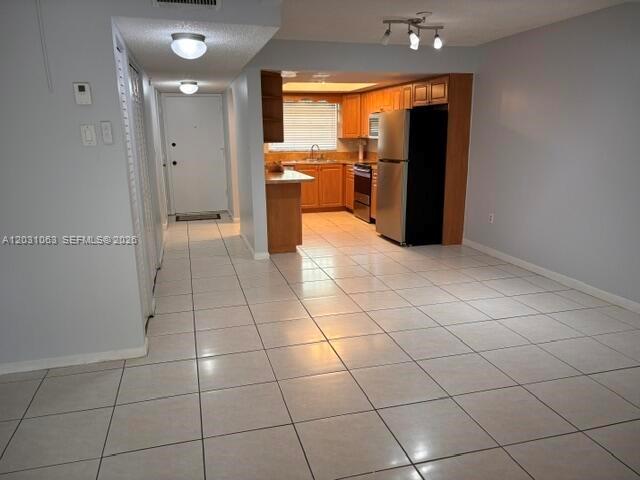11103 NW 7th Street 1042, Miami, FL 33172, Miami