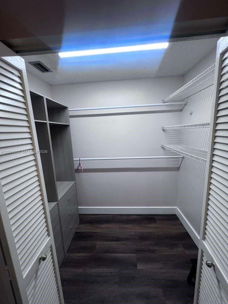 1601 Cypress Pointe Drive 1601 — photo 12