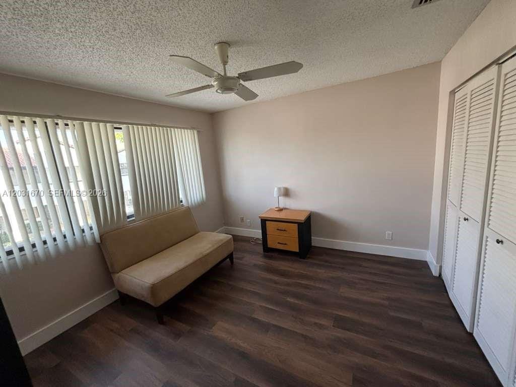 1601 Cypress Pointe Drive 1601 — photo 5