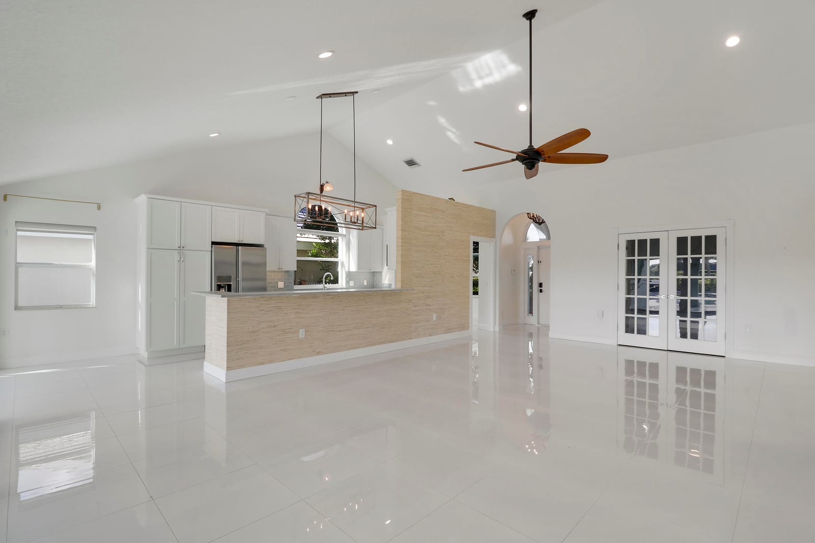 1560 Wilderness Road — photo 9