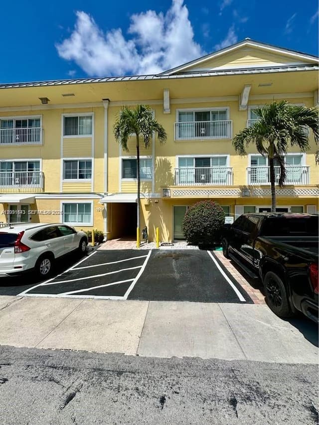 151 NE 16th Avenue 334, Fort Lauderdale, FL 33301