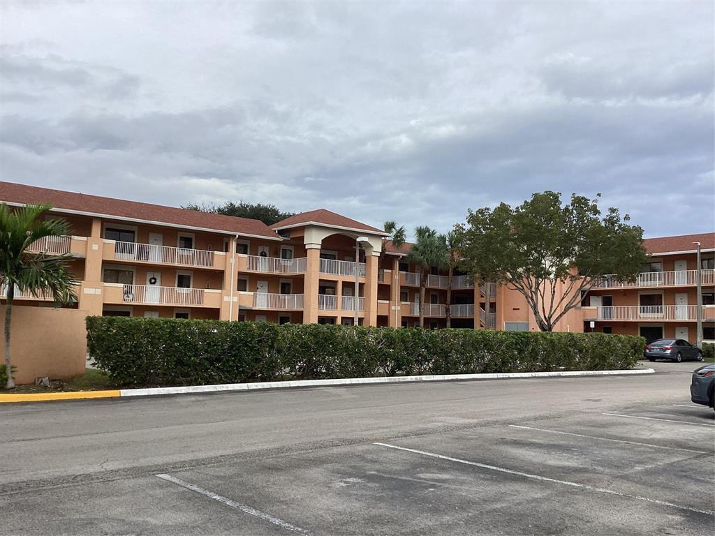 6900 SW 39th Street 308j, Davie, FL 33314, Davie