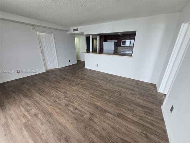 13499 Biscayne Boulevard 1408, North Miami, FL 33181