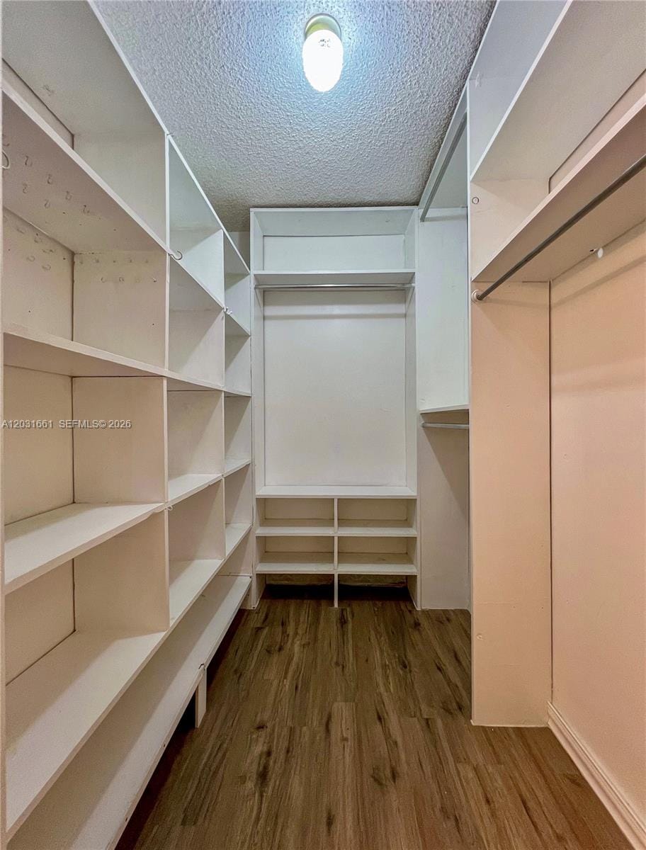 671 NE 195th Street 425-E, Miami, FL 33179 photo 11