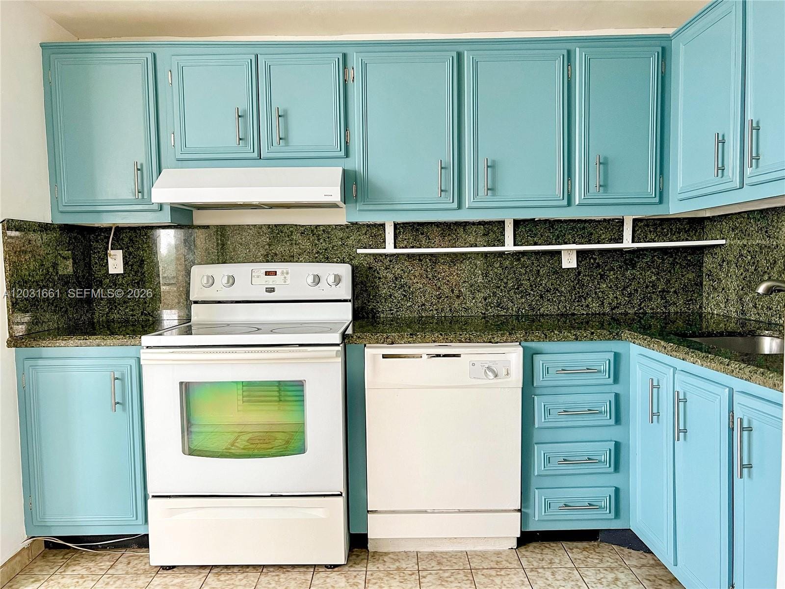 671 NE 195th Street 425-E, Miami, FL 33179 photo 12