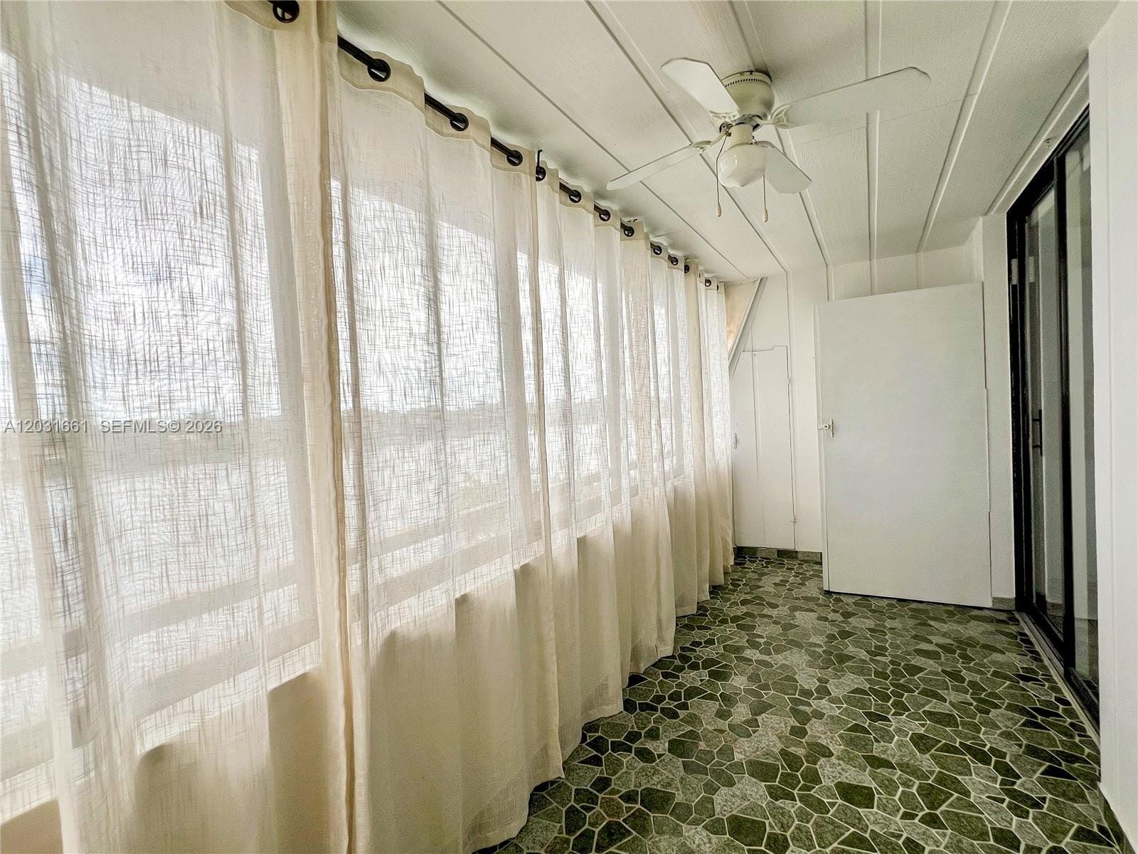 671 NE 195th Street 425-E, Miami, FL 33179 photo 6