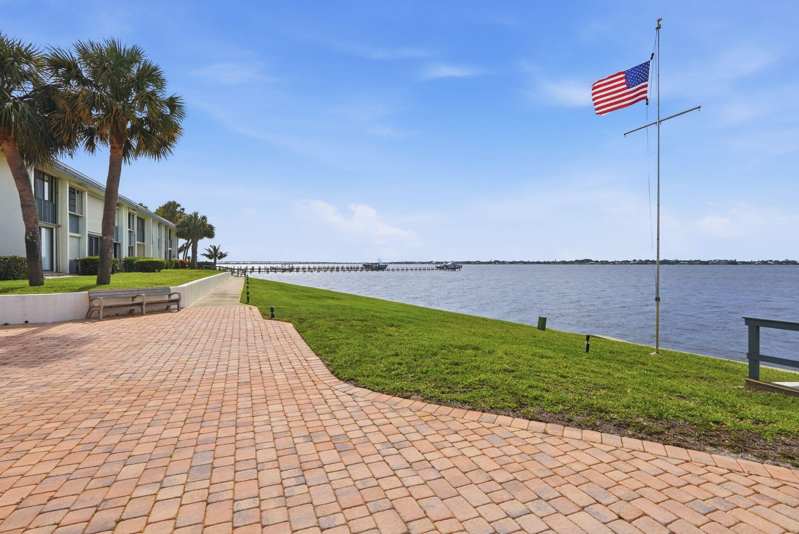 175 SE St Lucie Boulevard D-2, Stuart, FL 34996 photo 26