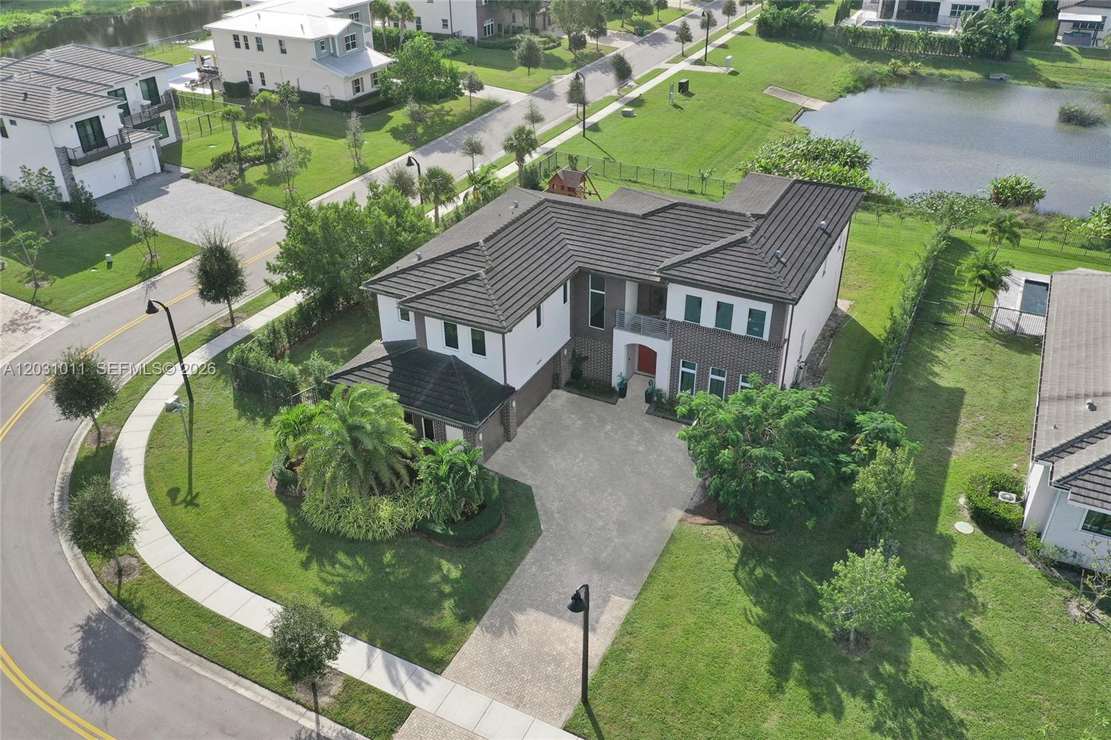 6804 N Stillwater Shores Drive, Davie, FL 33314, Davie