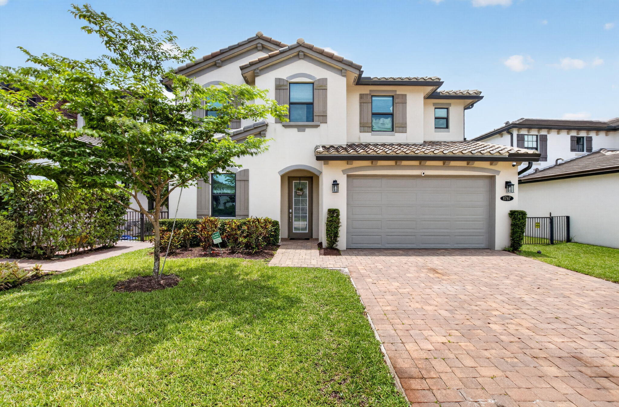 8787 Grand Prix Lane, Boynton Beach, FL 33472