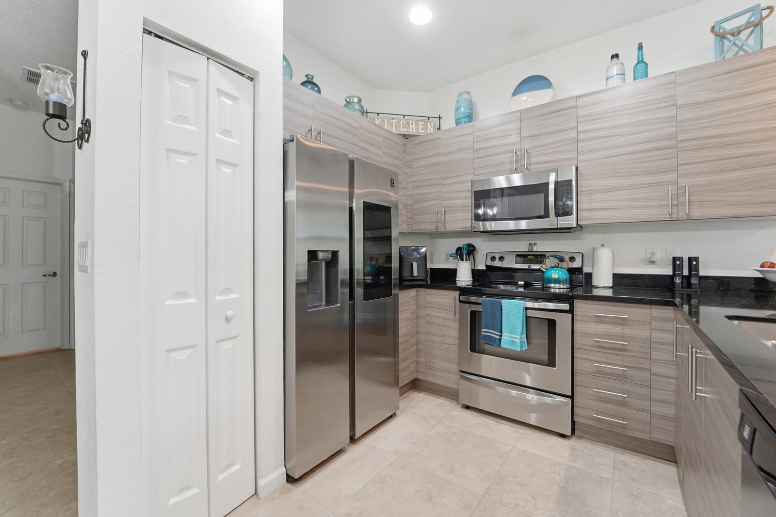 6128 SE Portofino Circle 104, Hobe Sound, FL 33455 photo 14