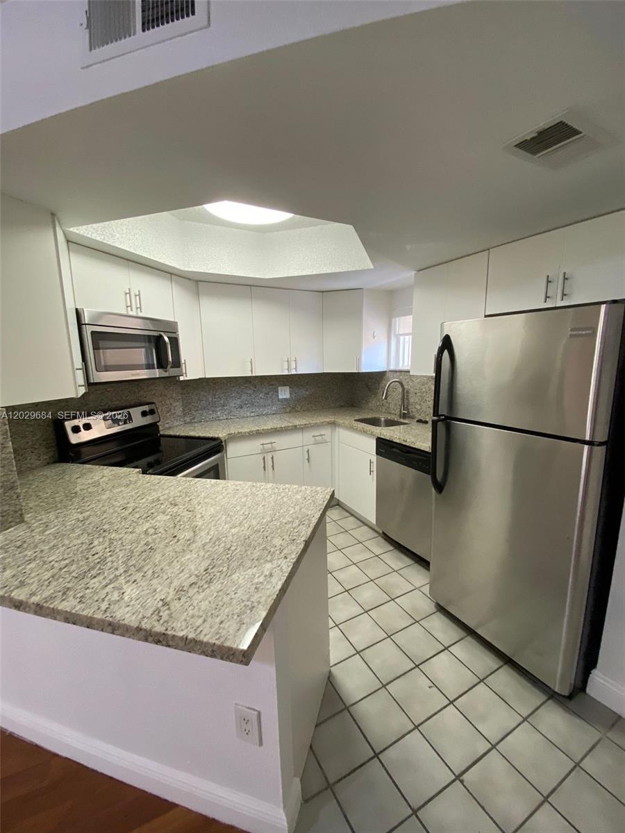 8323 Lake Drive 302, Doral, FL 33166, Doral