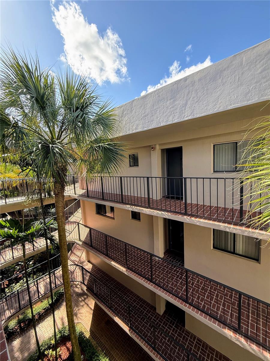 8540 SW 133rd Ave Road 422, Miami, FL 33183, Miami
