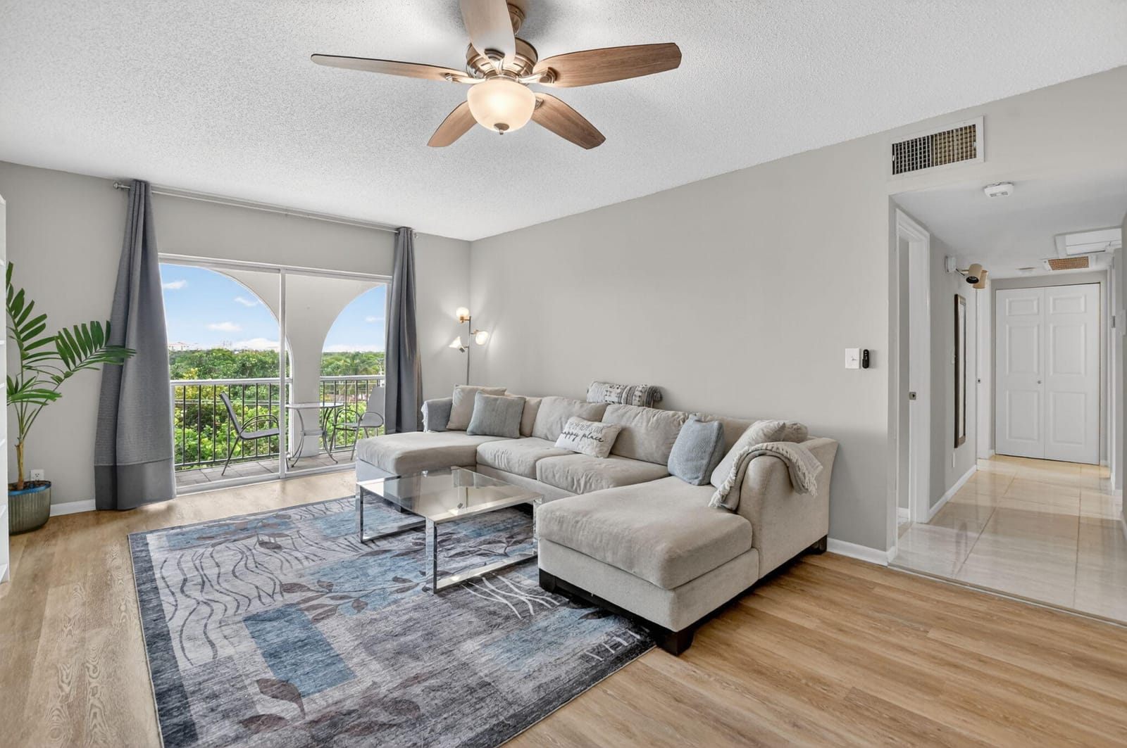 250 NE 20th Street 5230 — photo 8