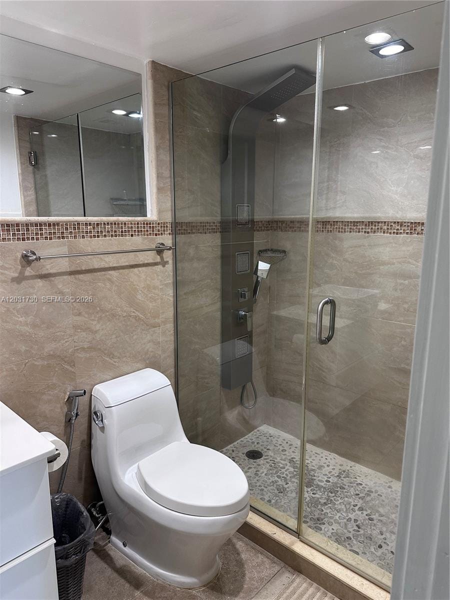 5880 W Collins Avenue 1203, Miami Beach, FL 33140 photo 13