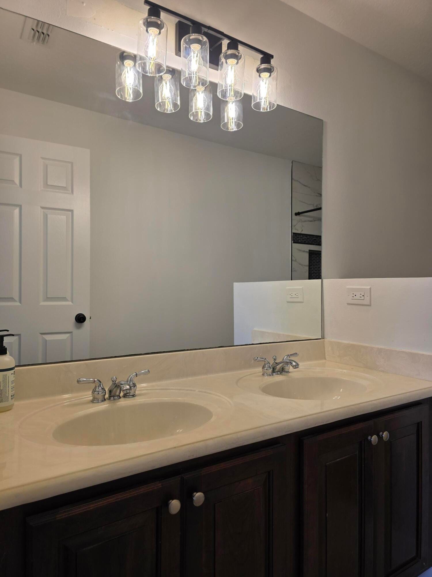 2214 SW Marshfield Court — photo 6