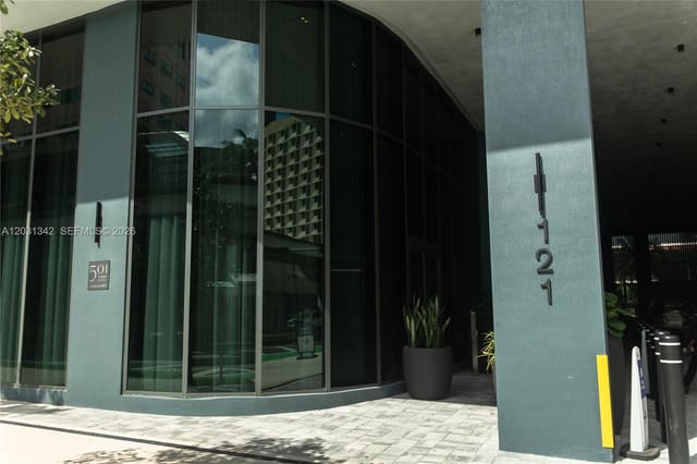 121 NE 5th Street 1012A, 501 First Residences, Miami, FL